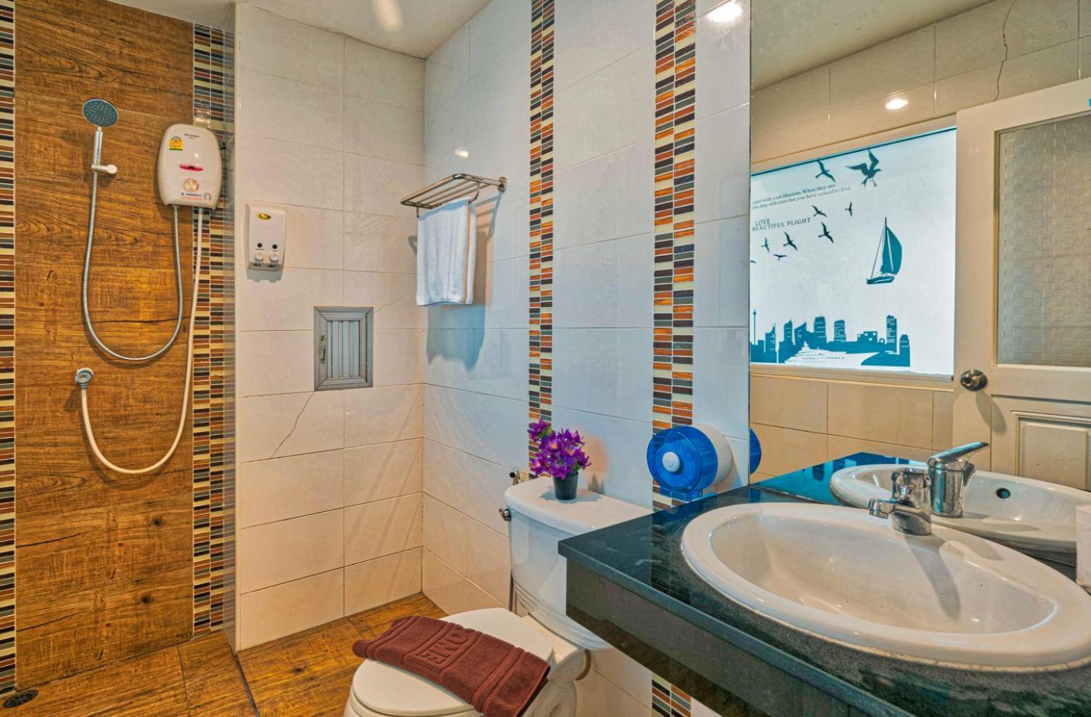 Tj Patong Hotel - Otop Shopping Paradise Номер фото